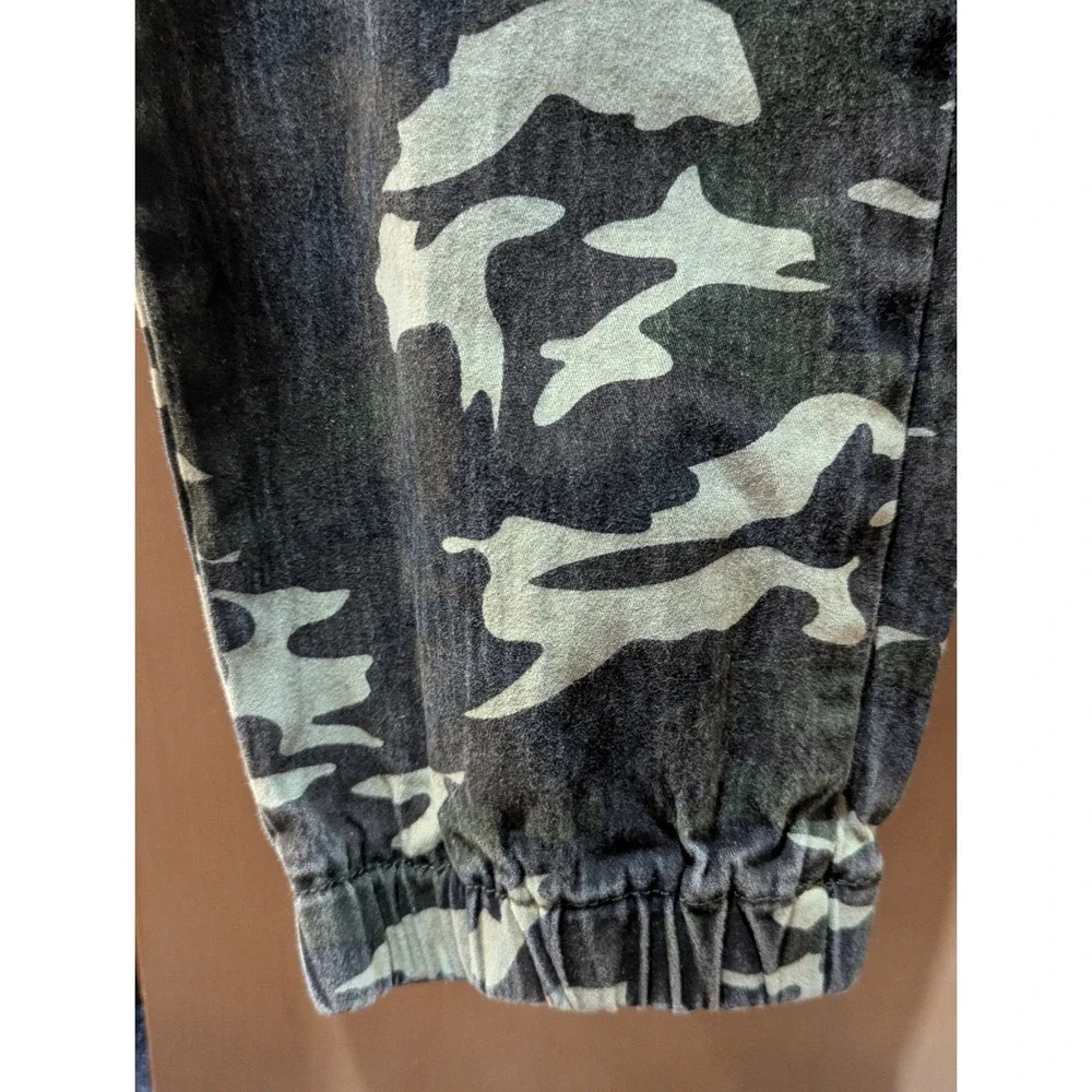 Royally For‎ Me Womens Camo Utility Jogger Jeans Hammer Loop Casual Chic Size 6